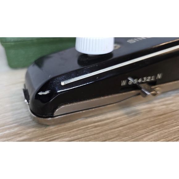 Vintage Singer Model W 654321 N Sewing Accessory w/ Green Case Beautiful - Picture 9 of 13